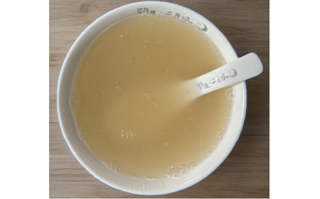 葛粉沖調(diào)新手必看！告別“白色尷尬”，一碗晶瑩剔透的有機(jī)野生葛根粉是這樣沖出來(lái)的！