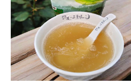 春日出游，保溫杯里面放什么最好，二月風(fēng)有機(jī)野生葛根粉陪你潤(rùn)養(yǎng)全程